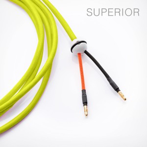 Loudspeaker cable, handmade, textile cabel with porcelain ball cable splitter and banans. Neon yellow.